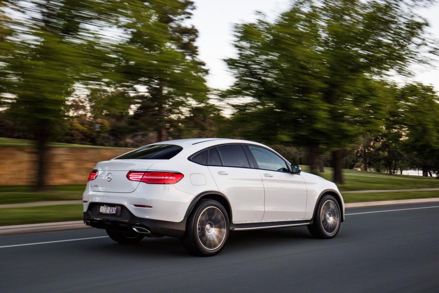  Mercedes-Benz GLC250 4Matic AMG Line Coupe 2016 года  (AU) (фото 16 из 29)